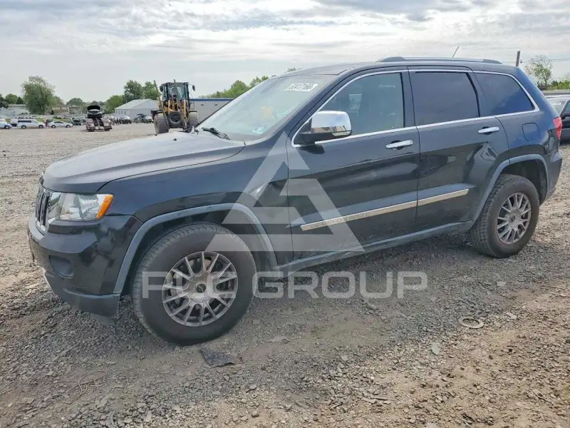 2011 Jeep CHEROKEE photo