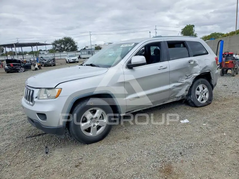 2011 Jeep CHEROKEE фото