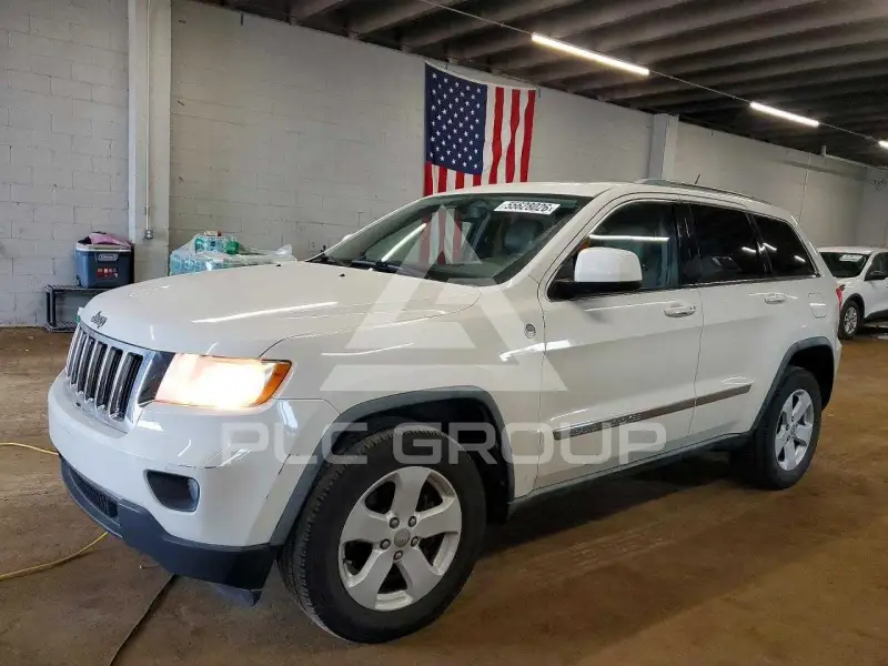 2011 Jeep CHEROKEE фото
