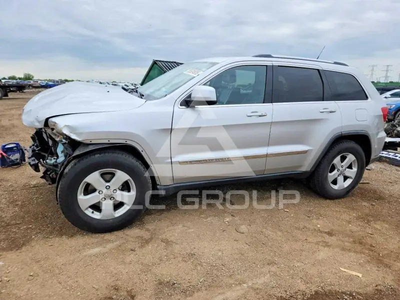 2011 Jeep CHEROKEE фото