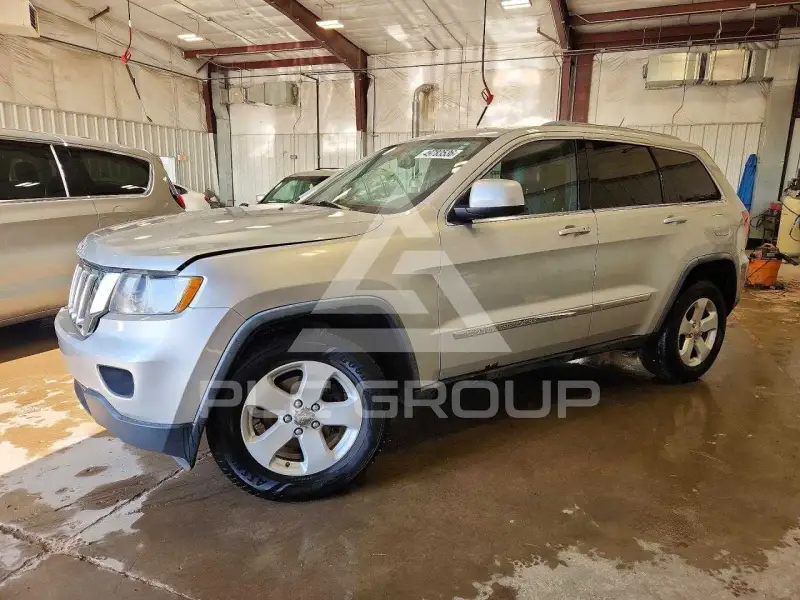 2011 Jeep CHEROKEE photo