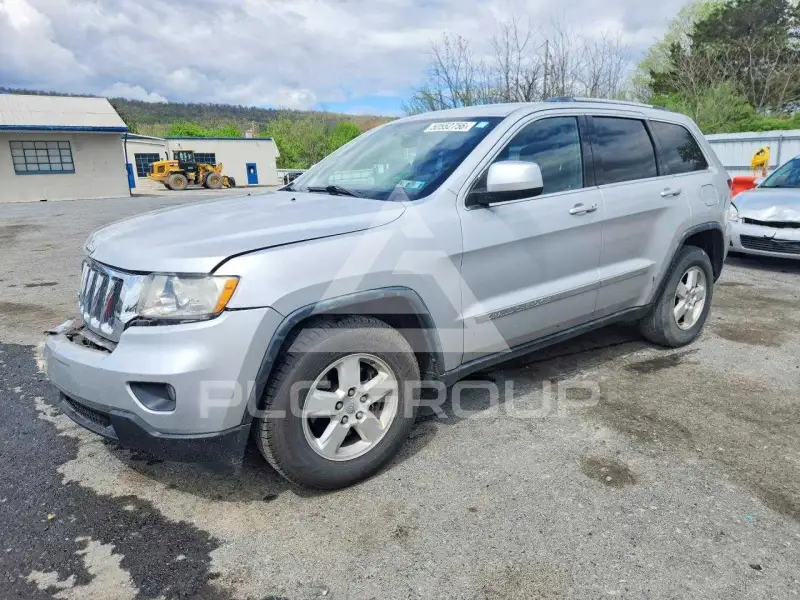 2011 Jeep CHEROKEE photo