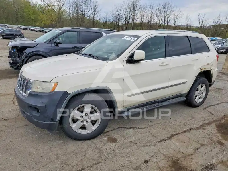 2011 Jeep CHEROKEE фото