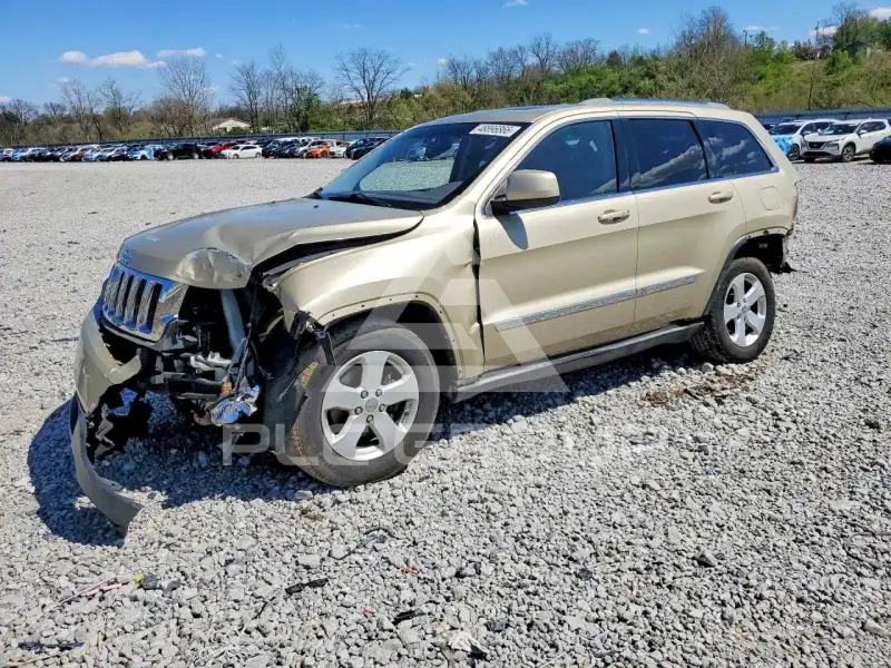2011 Jeep CHEROKEE photo