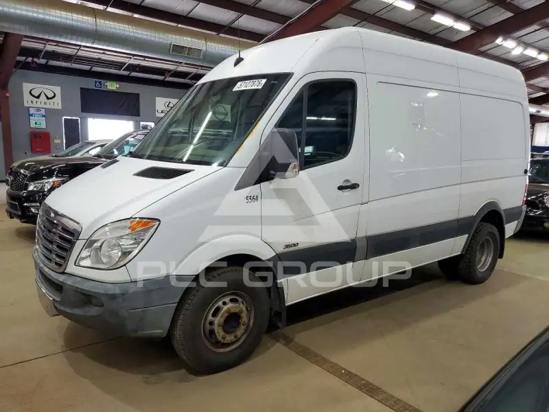 2011 Freightliner  photo
