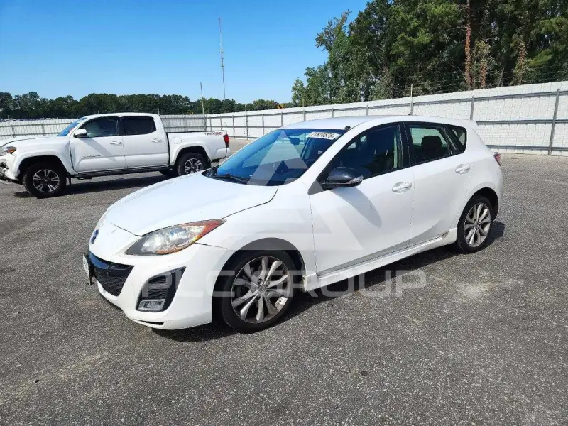 2011 Mazda 3 фото