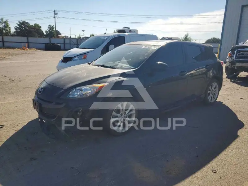2011 Mazda 3 photo