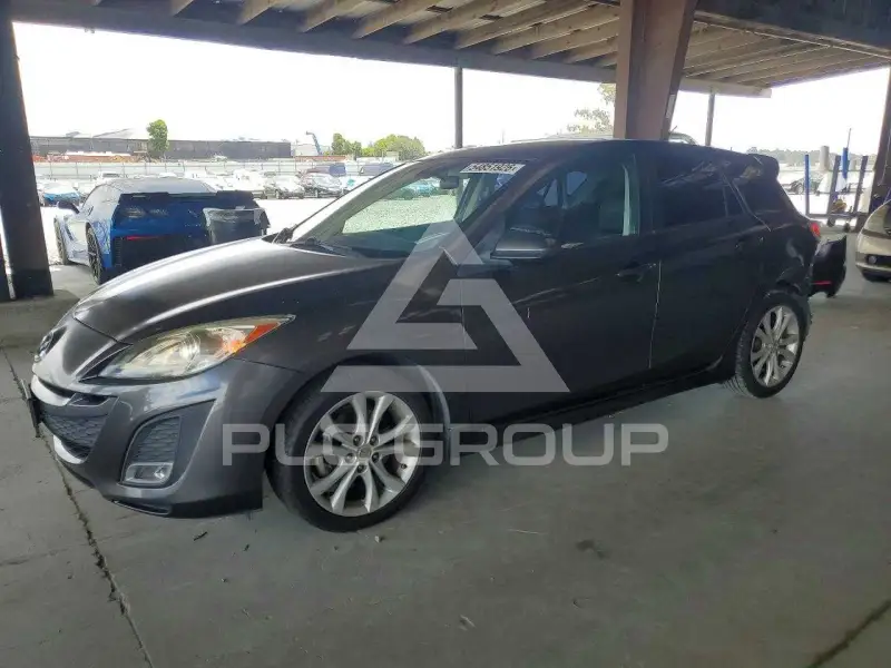 2011 Mazda 3 photo