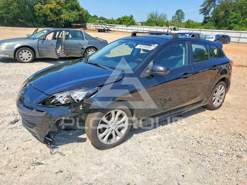 2011 Mazda 3 photo