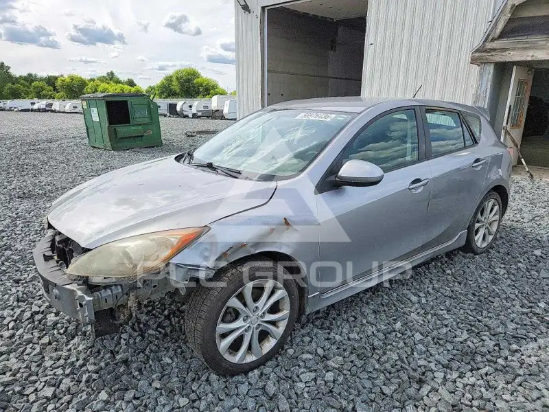 2011 Mazda 3 фото