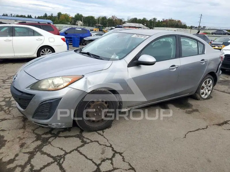 2011 Mazda 3 фото