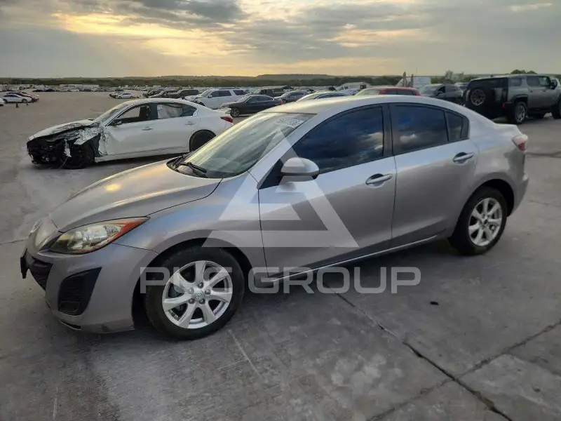 2011 Mazda 3 фото