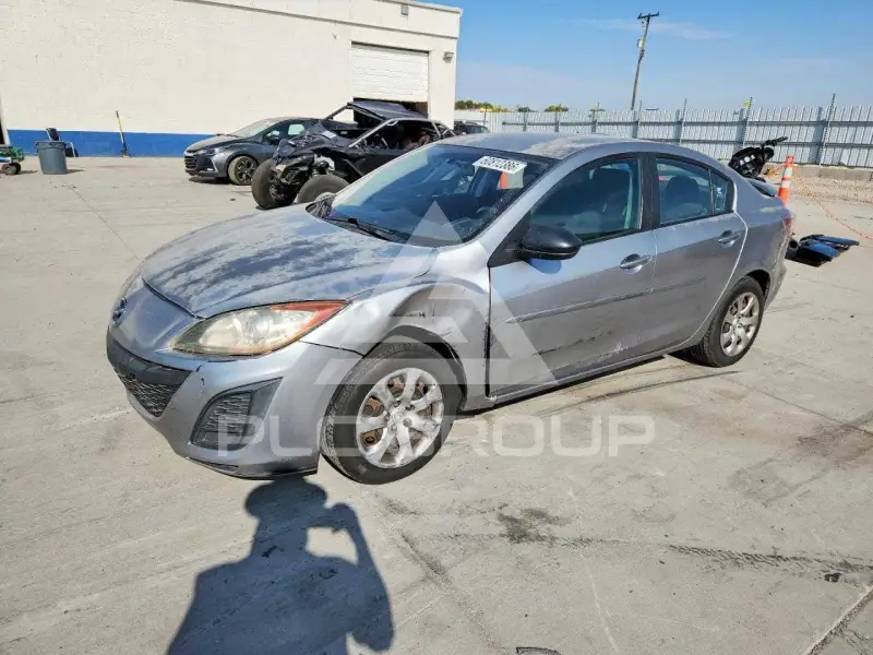 2011 Mazda 3 фото