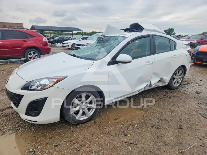 2011 Mazda 3 photo