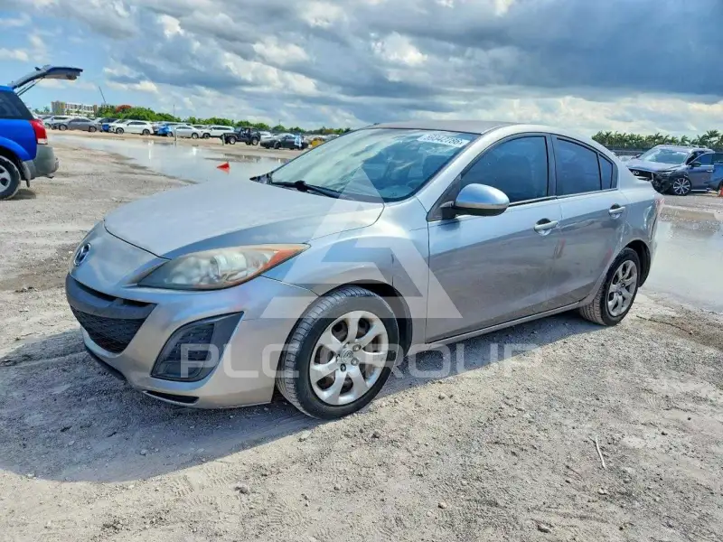 2011 Mazda 3 фото