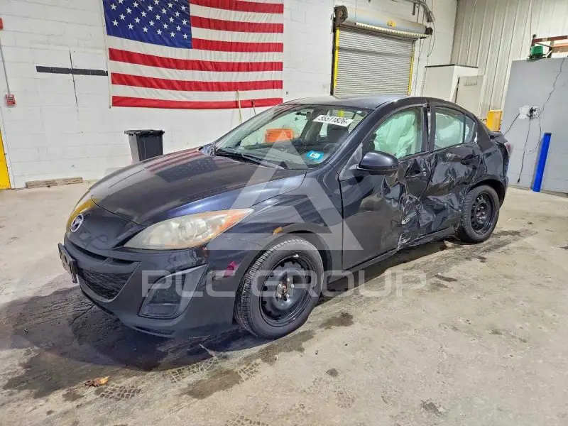 2011 Mazda 3 photo