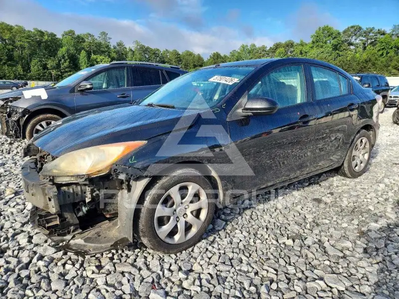 2011 Mazda 3 photo