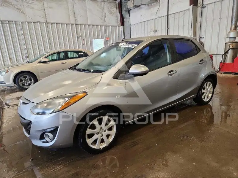 2011 Mazda 2 (Demio) фото