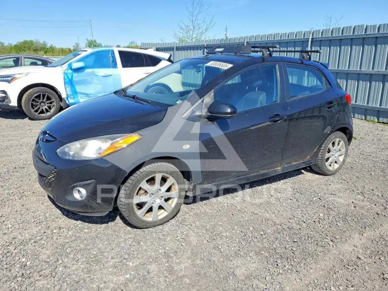 2011 Mazda 2 photo