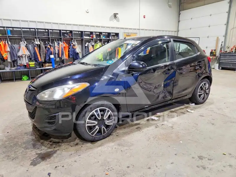 2011 Mazda 2 фото