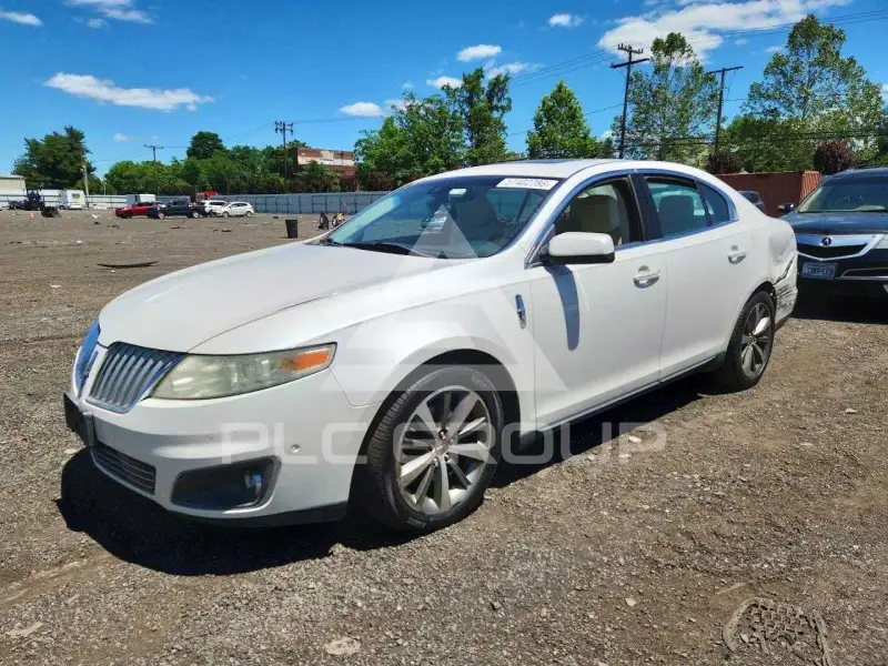 2011 Lincoln MKS фото