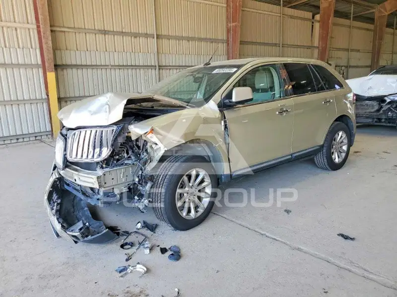2011 Lincoln MKX photo