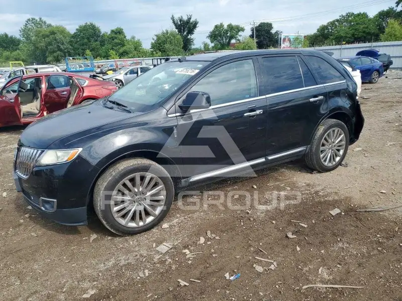 2011 Lincoln MKX photo