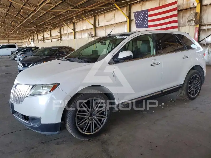 2011 Lincoln MKX photo