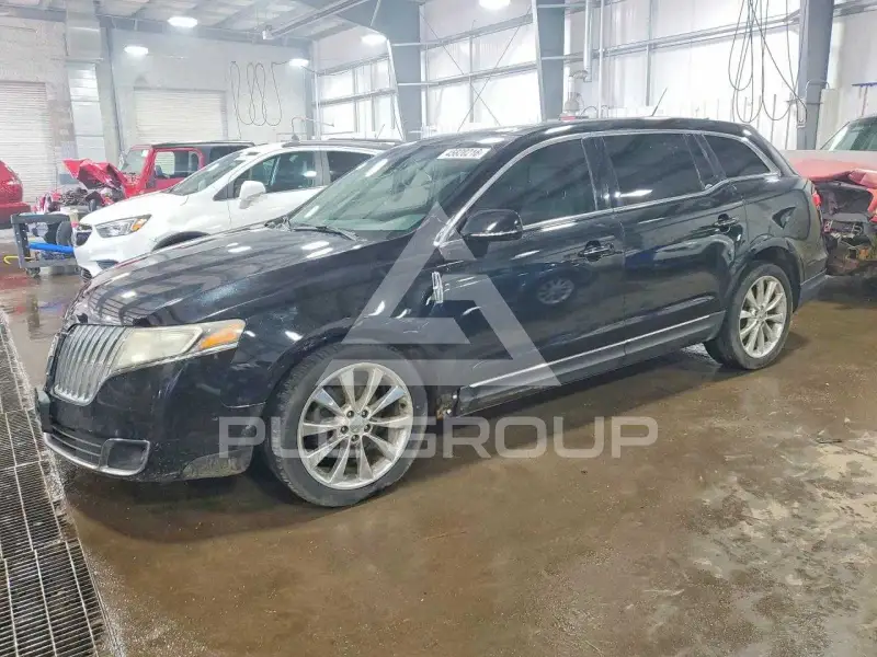 2011 Lincoln MKT фото