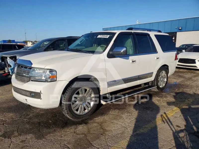 2011 Lincoln NAVIGATOR фото