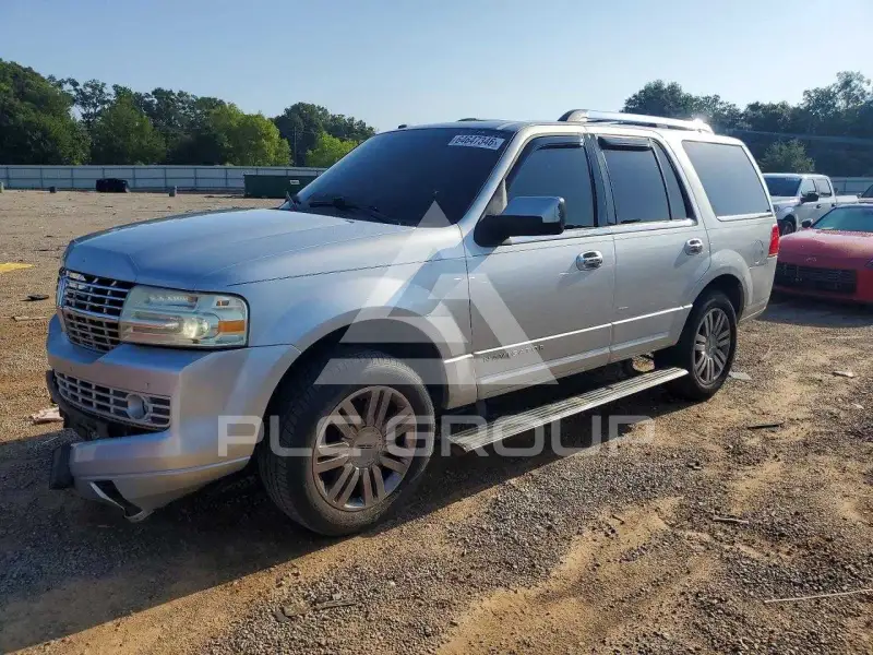 2011 Lincoln NAVIGATOR фото