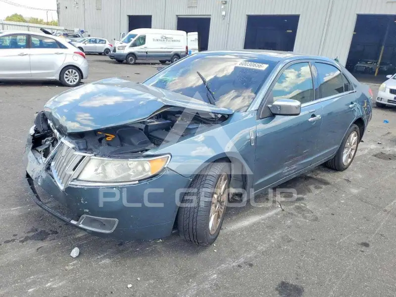 2011 Lincoln MKZ photo