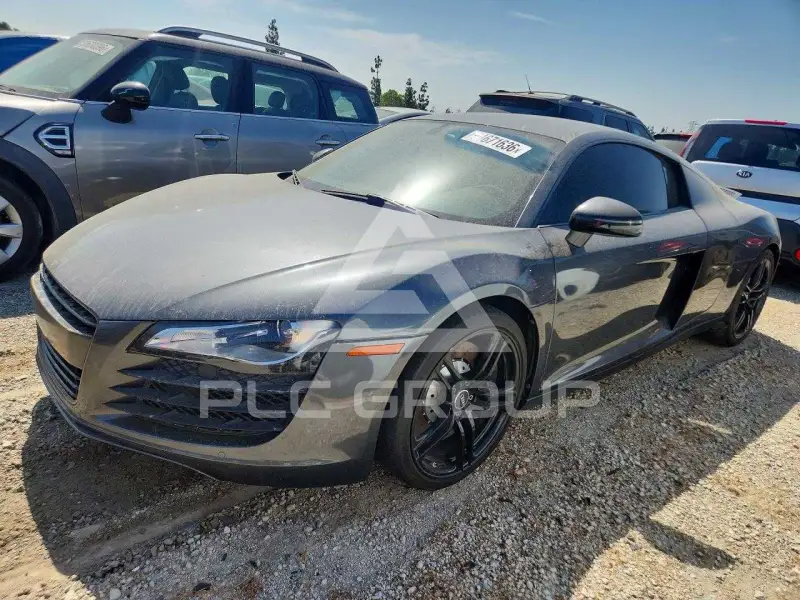 2011 Audi R8 photo