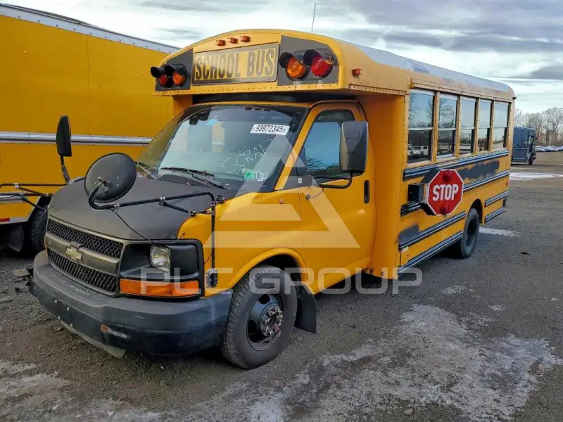 2011 Chevrolet Express фото