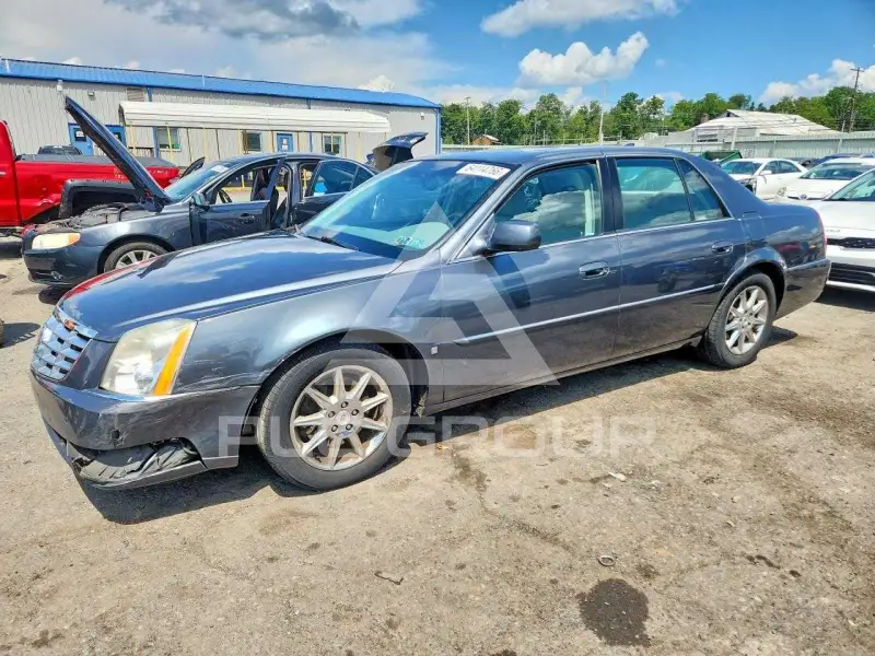 2011 Cadillac DTS фото