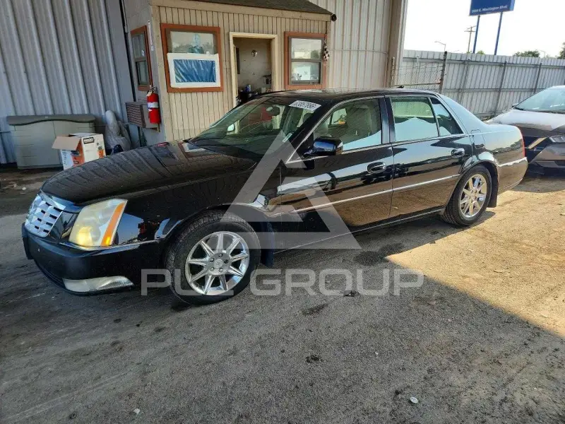 2011 Cadillac DTS фото
