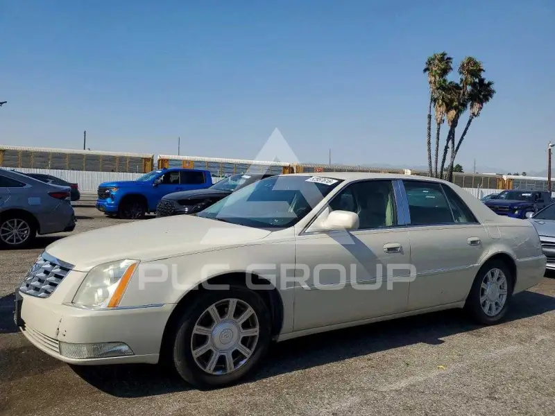 2011 Cadillac DTS фото