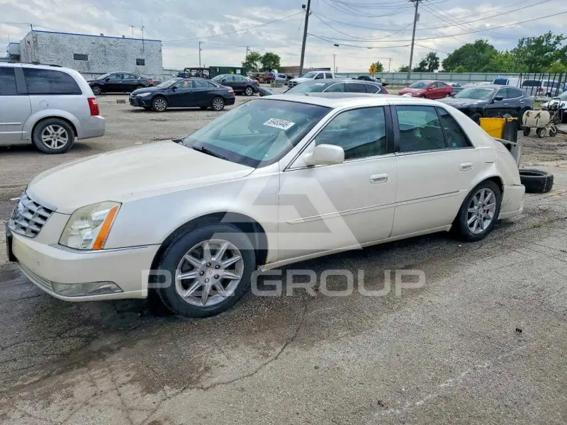 2011 Cadillac DTS фото
