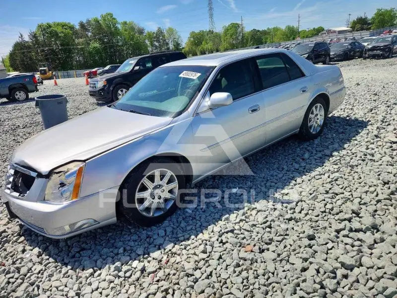 2011 Cadillac DTS фото