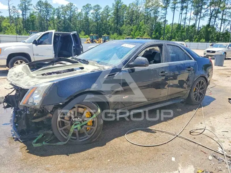 2011 Cadillac CTS photo
