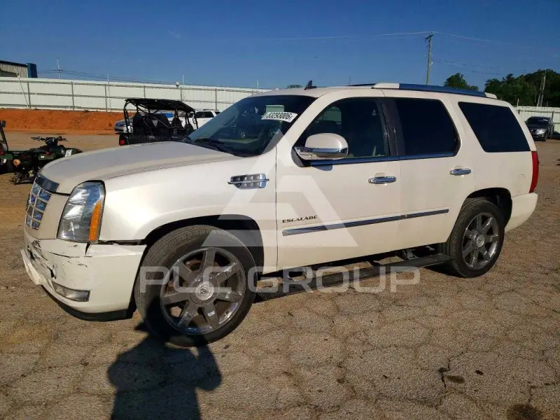 2011 Cadillac ESCALADE photo