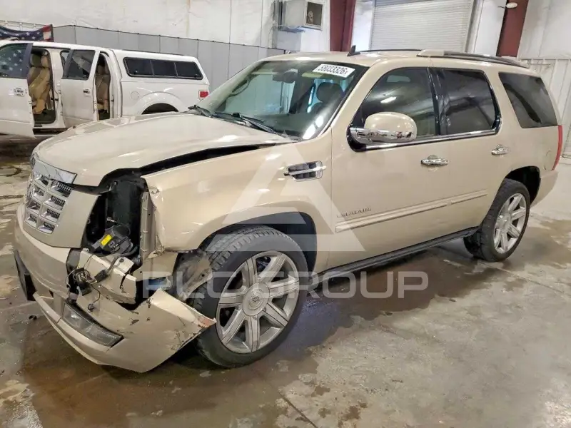 2011 Cadillac ESCALADE фото