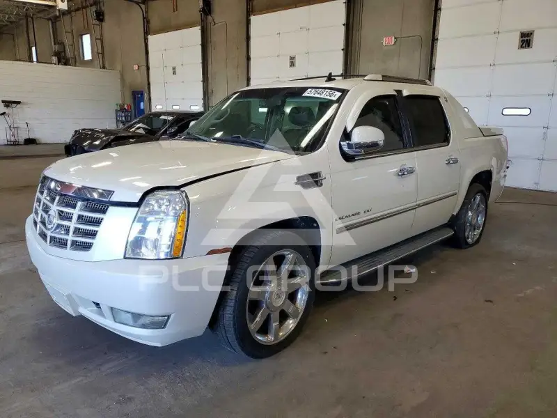 2011 Cadillac ESCALADE фото