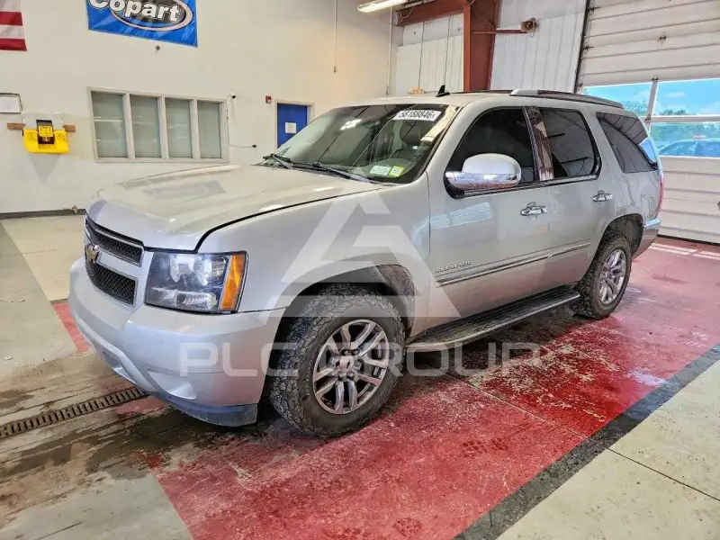 2011 Cadillac ESCALADE фото