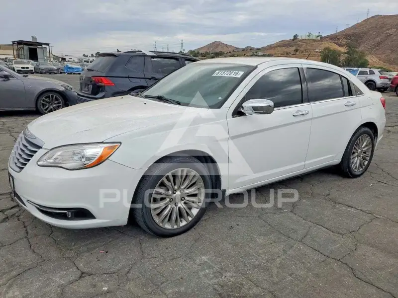 2011 Chrysler 200 фото
