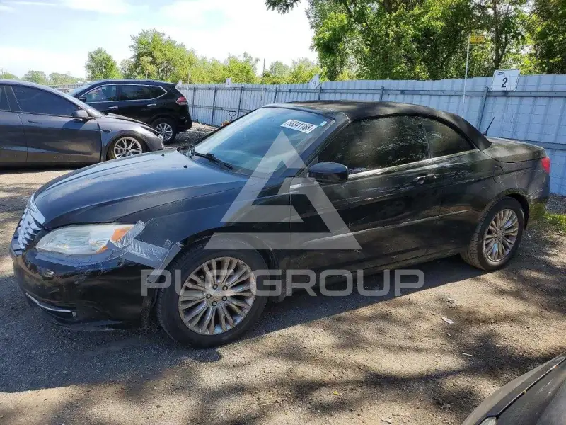 2011 Chrysler 200 photo