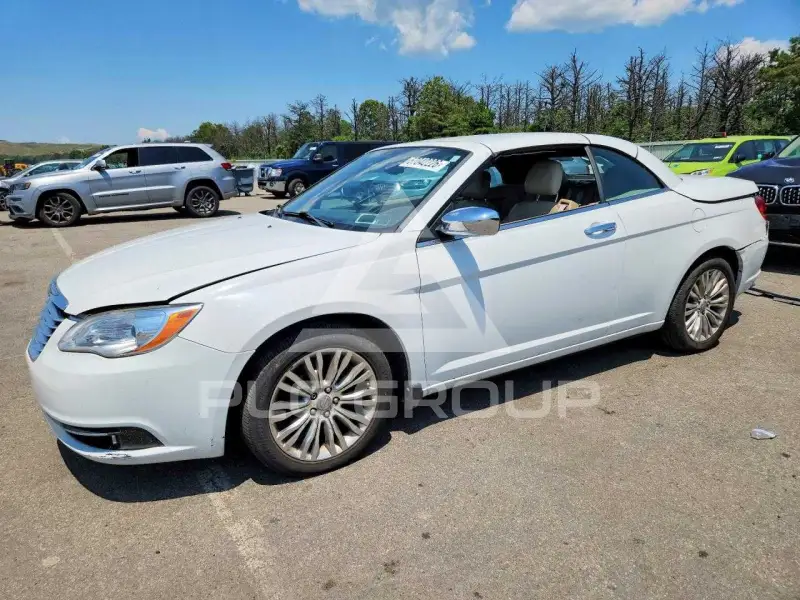2011 Chrysler 200 фото
