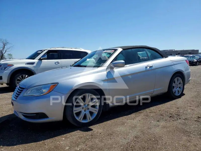 2011 Chrysler 200 фото