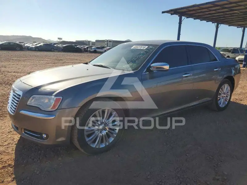 2011 Chrysler 300 photo