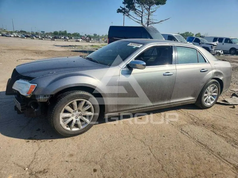 2011 Chrysler 300 фото